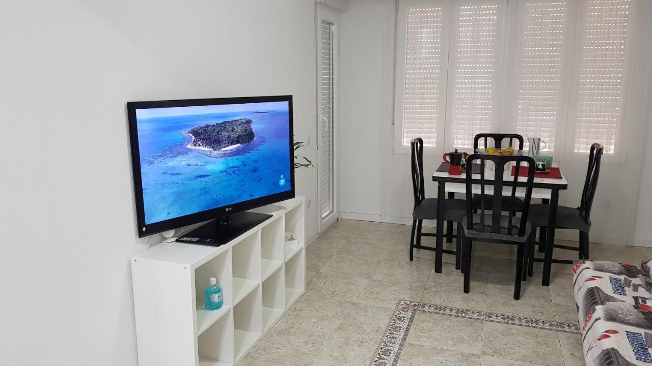 Apartamento Las Palmeras Lägenhet Castellón de la Plana Exteriör bild