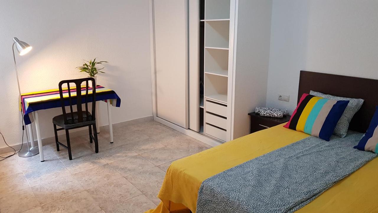 Apartamento Las Palmeras Lägenhet Castellón de la Plana Exteriör bild